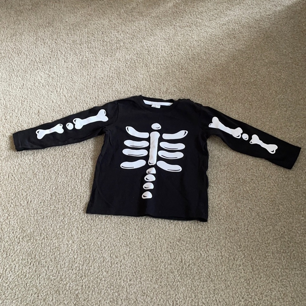 H&M Baby Skeleton Halloween Shirt 12-18 Months